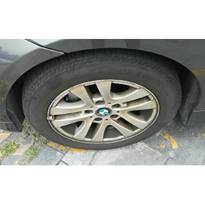 汽车右后车轮漏油是怎么回事 汽车后车轮漏油是什么原因