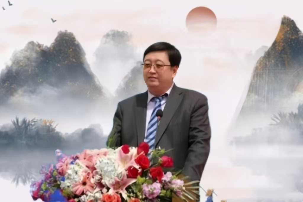 刘月好:数商兴农政策红利与创业机遇的深度解析(图1) 刘月好:数商兴农政策红利与创业机遇的深度解析(图1)